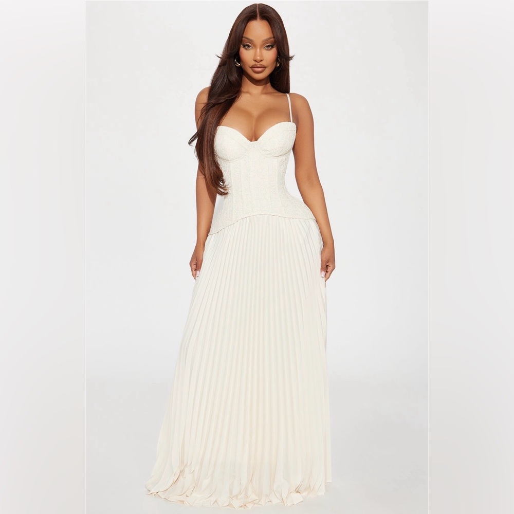 Fashionova Daniella Lace Corset Pleated Maxi Dress